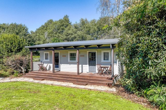 Rural Massage, Ohaupo, Near Hamilton, Accommodation